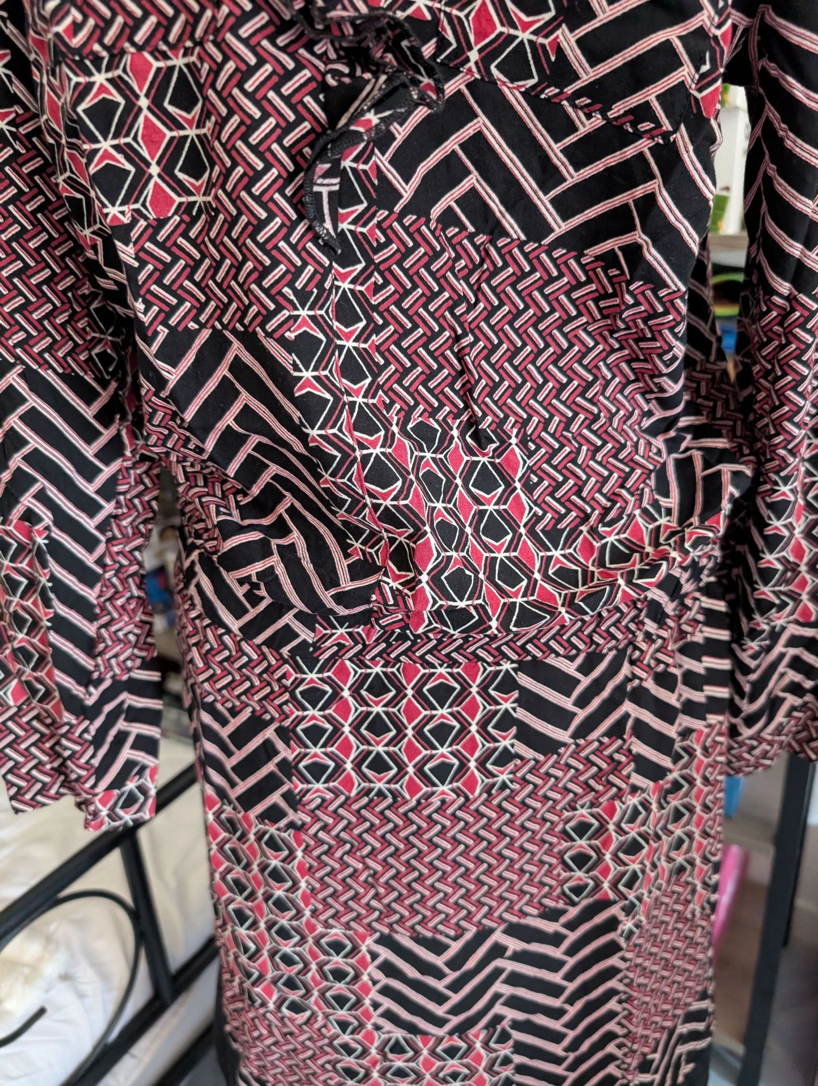 Muito bonito vestido elegante e gráfico de mangas compridas – photo 4